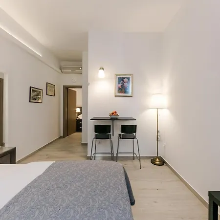 Palomia B Apartment Split