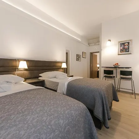 Palomia B Apartment Split
